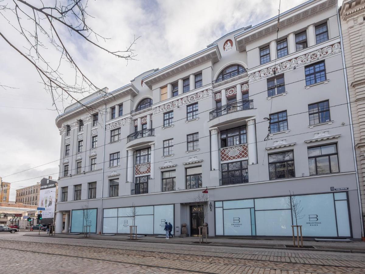 Quiet Former Library Apartment In A Dream Location Riga Extérieur photo